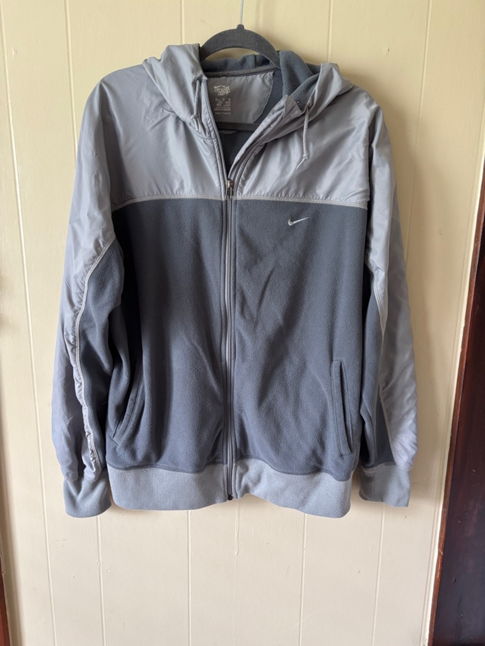 Nike Two-Tone Gray Hooded Jacket XL